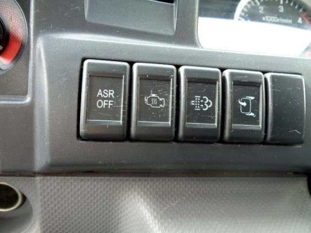 ISUZU  2016 Image 31