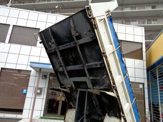 ISUZU  2016 Image 31