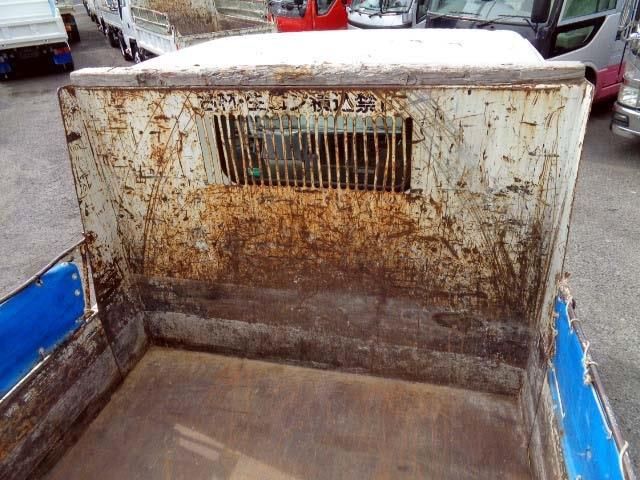 ISUZU  2016 Image 31