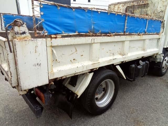 ISUZU  2016 Image 31