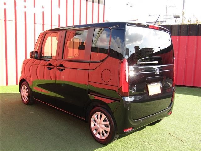 HONDA N BOX 2024 Image 31