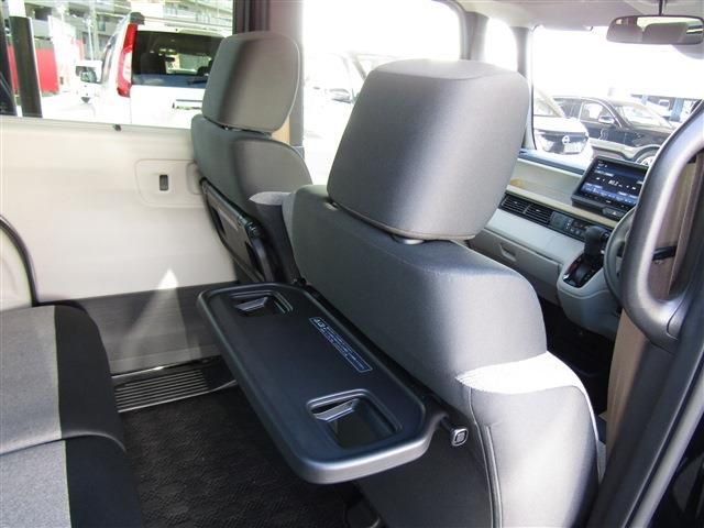 HONDA N BOX 2024 Image 31