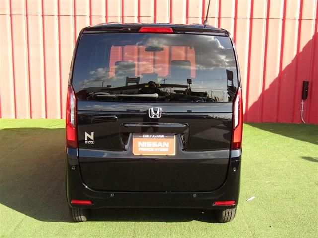 HONDA N BOX 2024 Image 31