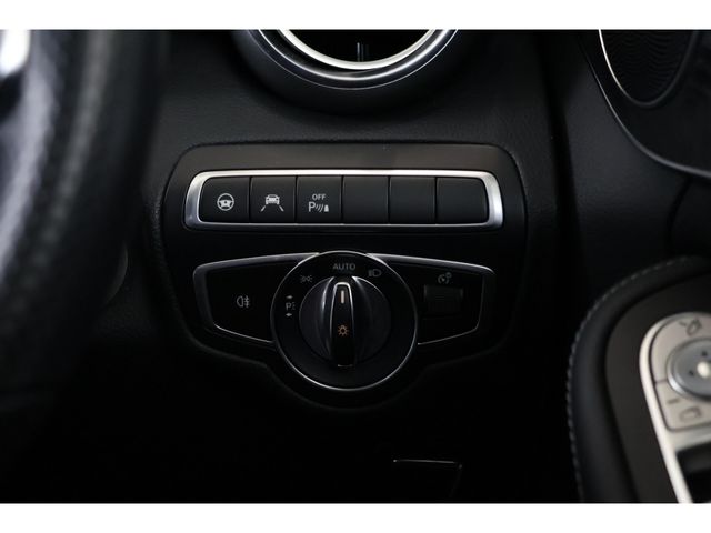 MERCEDES BENZ C CLAS 2019 Image 31