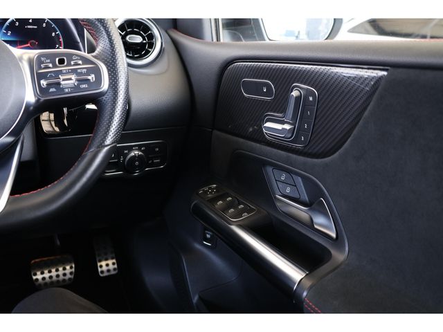 MERCEDES BENZ B CLAS 2019 Image 31
