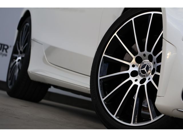 MERCEDES BENZ C CLAS 2019 Image 31