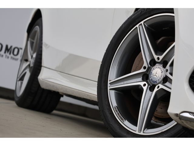 MERCEDES BENZ C CLAS 2017 Image 31