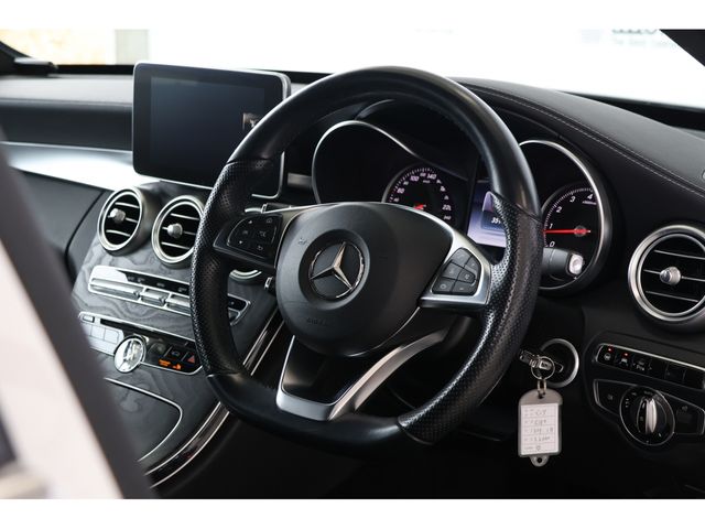 MERCEDES BENZ C CLAS 2017 Image 31