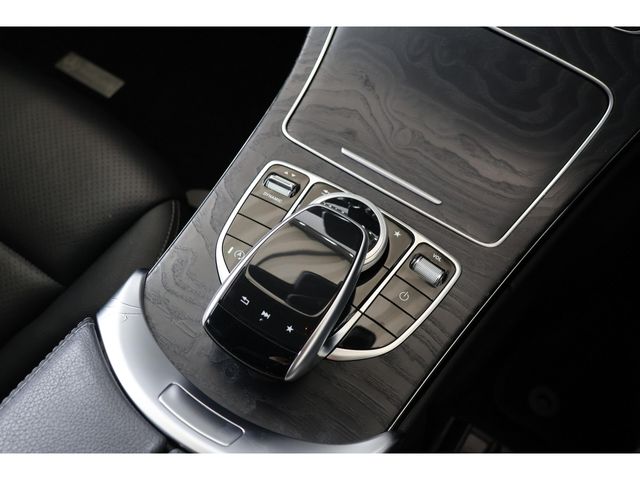 MERCEDES BENZ C CLAS 2017 Image 31