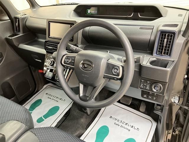 DAIHATSU TANTO CUSTOM 2022 Image 31