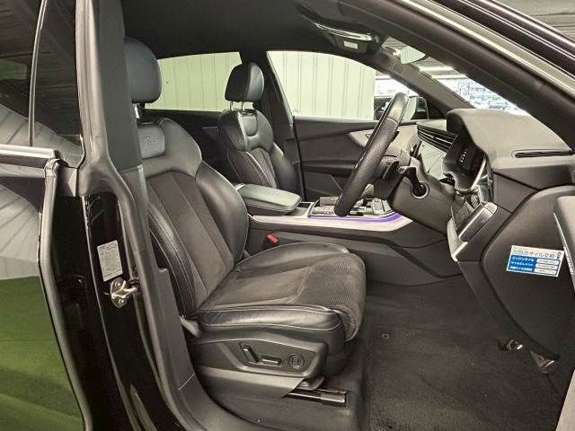 AUDI Q8 2020 Image 31