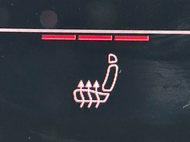 AUDI Q8 2020 Image 31