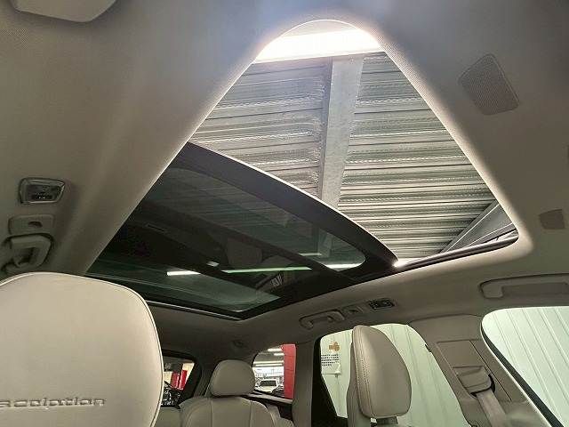 VOLVO XC60 2018 Image 31