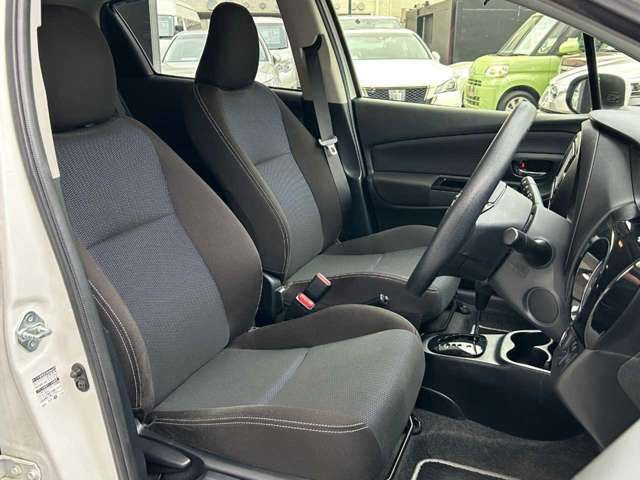 TOYOTA VITZ 2018 Image 31