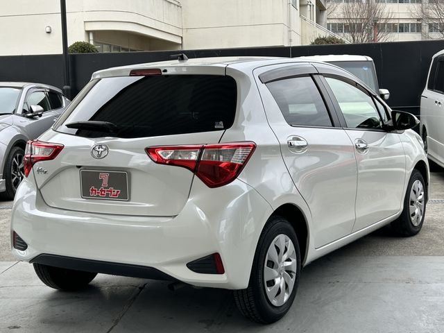 TOYOTA VITZ 2018 Image 31