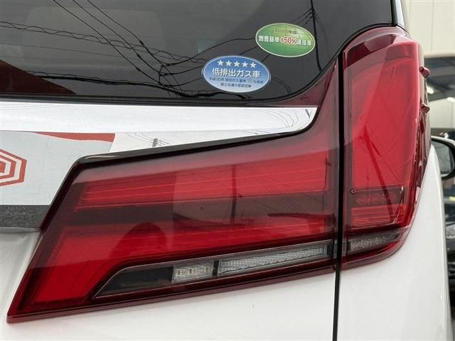 TOYOTA ALPHARD HYBRID 4WD 2020 Image 31