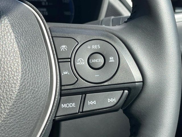 TOYOTA COROLLA CROSS HYBRID 2024 Image 31