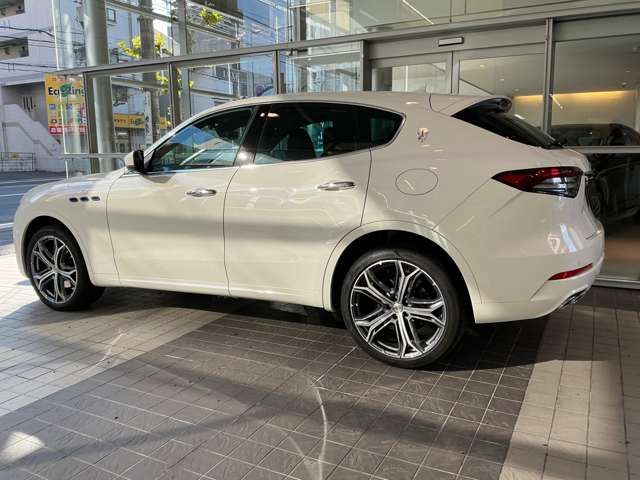 MASERATI LEVANTE 2024 Image 31