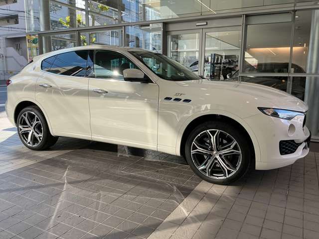 MASERATI LEVANTE 2024 Image 31