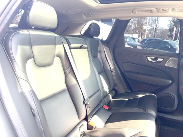 VOLVO XC60 2024 Image 31