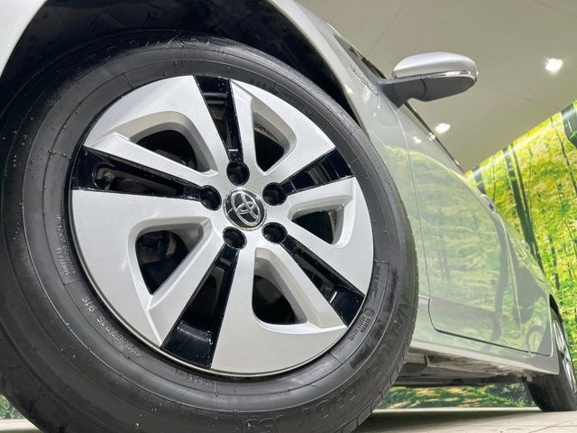 TOYOTA PRIUS 2016 Image 31