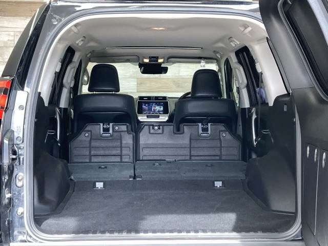 TOYOTA LANDCRUISER PRADO 2020 Image 31