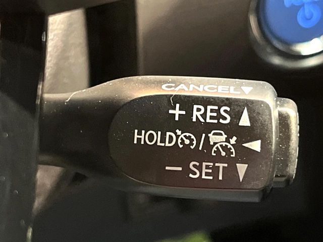 TOYOTA PRIUS 2022 Image 31