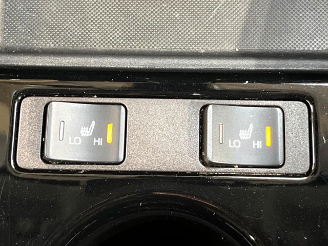 TOYOTA PRIUS 2022 Image 31