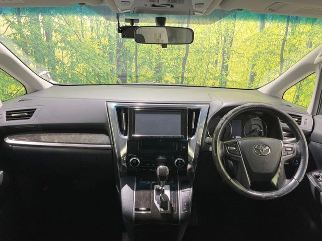 TOYOTA VELLFIRE 2015 Image 31