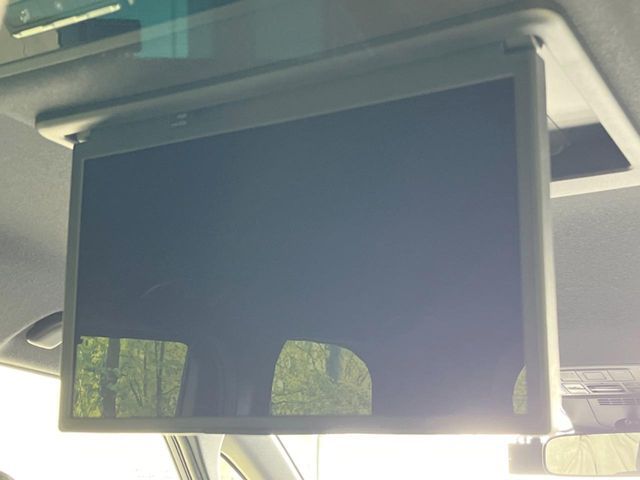 TOYOTA VOXY 2023 Image 31