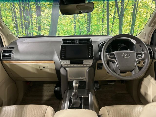 TOYOTA LANDCRUISER PRADO 2022 Image 31