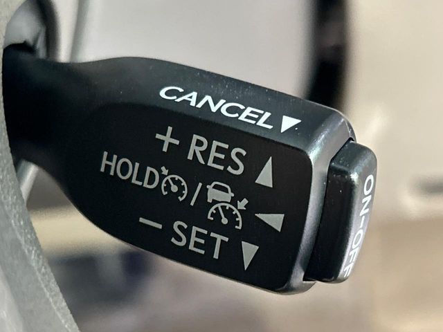 TOYOTA LANDCRUISER PRADO 2022 Image 31