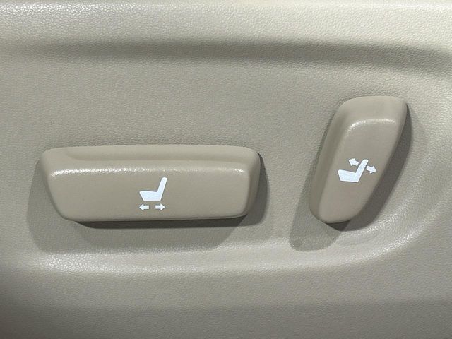 TOYOTA LANDCRUISER PRADO 2022 Image 31