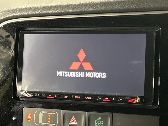 MITSUBISHI OUTLANDER PHEV 2017 Image 31