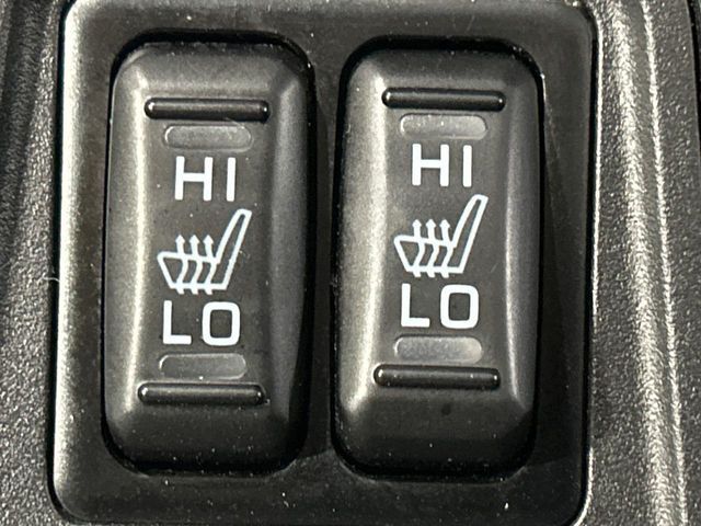 MITSUBISHI OUTLANDER PHEV 2017 Image 31