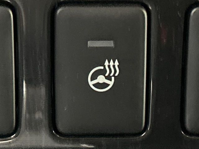 MITSUBISHI OUTLANDER PHEV 2017 Image 31