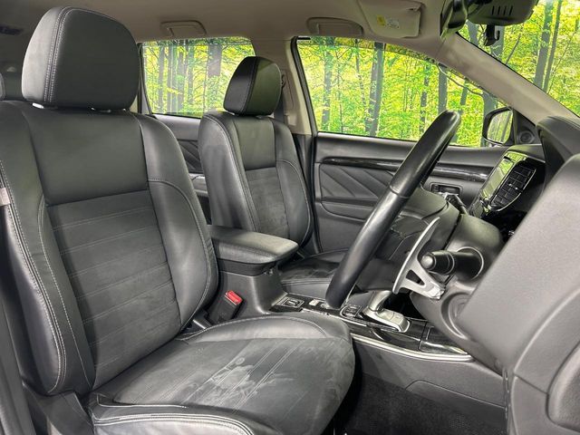 MITSUBISHI OUTLANDER PHEV 2017 Image 31