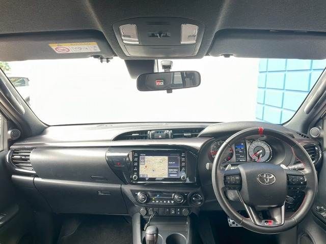 TOYOTA HILUX 4WD 2022 Image 31