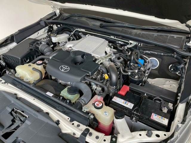 TOYOTA HILUX 4WD 2022 Image 31