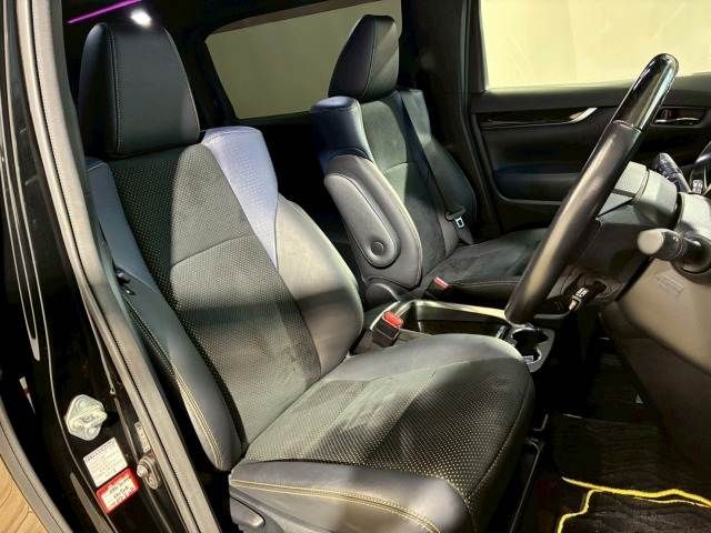 TOYOTA VELLFIRE 2016 Image 31