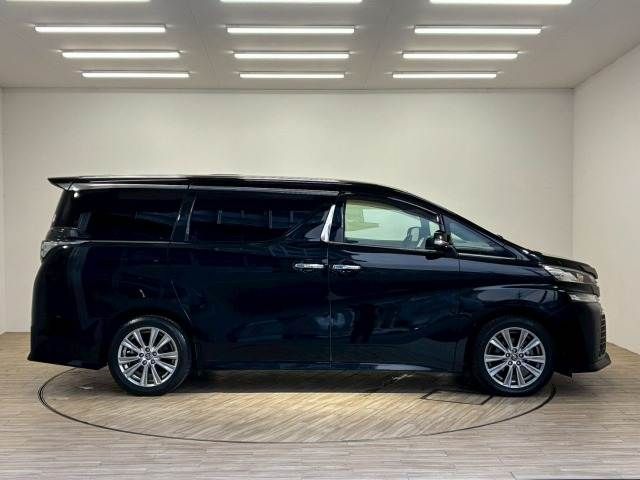 TOYOTA VELLFIRE 2016 Image 31