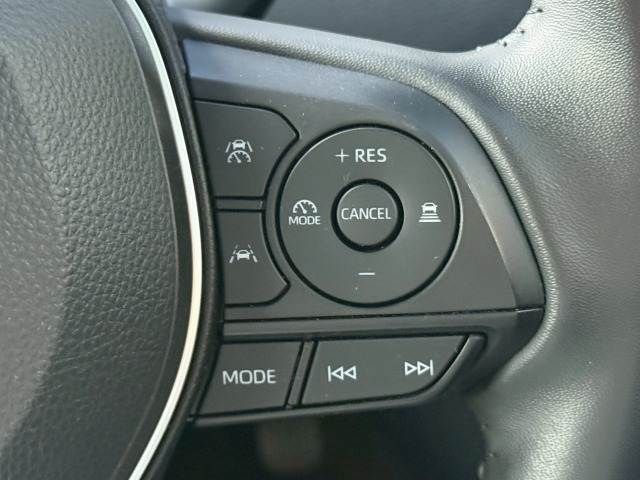 TOYOTA COROLLA CROSS HYBRID 2024 Image 31