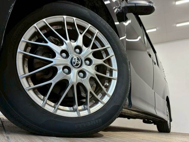 TOYOTA VOXY HYBRID 2020 Image 31