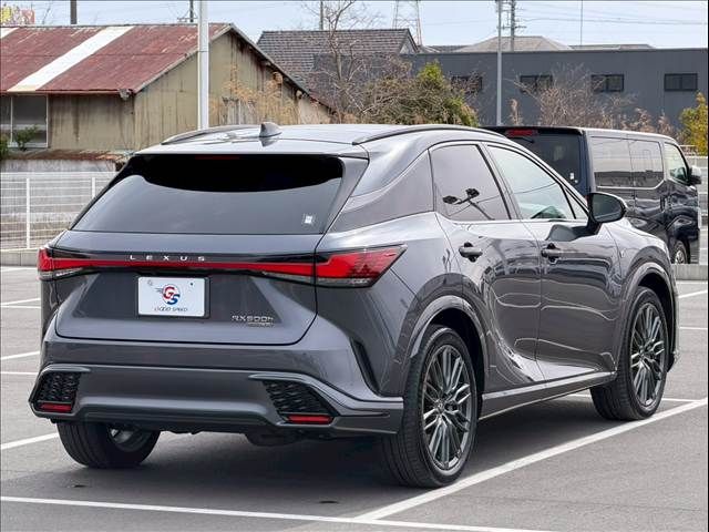 TOYOTA LEXUS RX500H 2023 Image 31