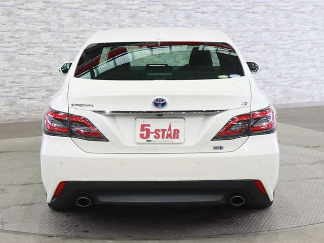 TOYOTA CROWN SEDAN HYBRID 2018 Image 31