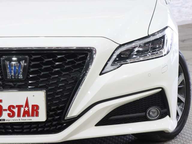 TOYOTA CROWN SEDAN HYBRID 2018 Image 31