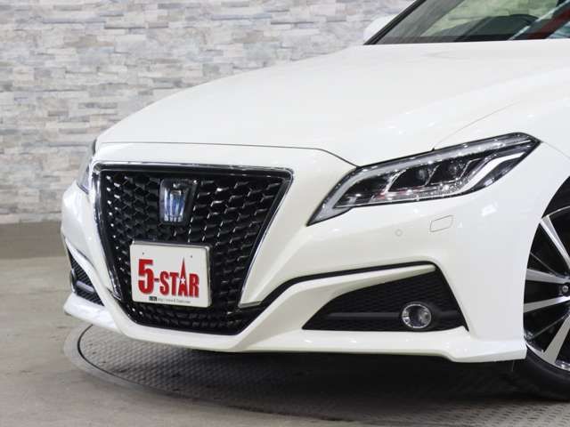 TOYOTA CROWN SEDAN HYBRID 2018 Image 31