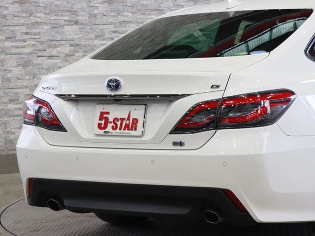 TOYOTA CROWN SEDAN HYBRID 2018 Image 31