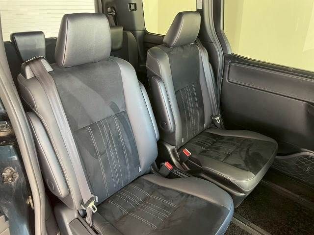 TOYOTA ESQUIRE HYBRID 2019 Image 31