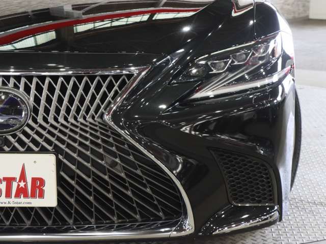TOYOTA LEXUS LS500H 2018 Image 31